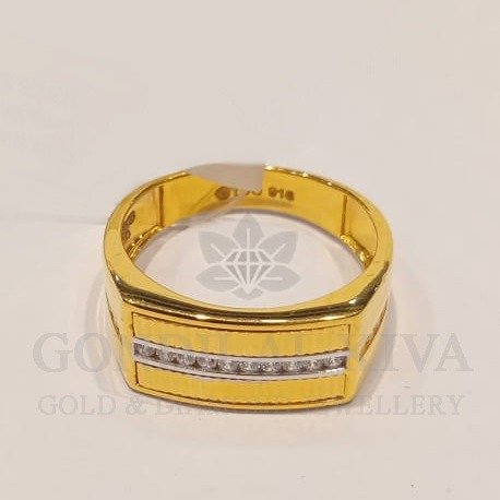 Delightful Striped 22k Gold Ring – Andaaz Jewelers