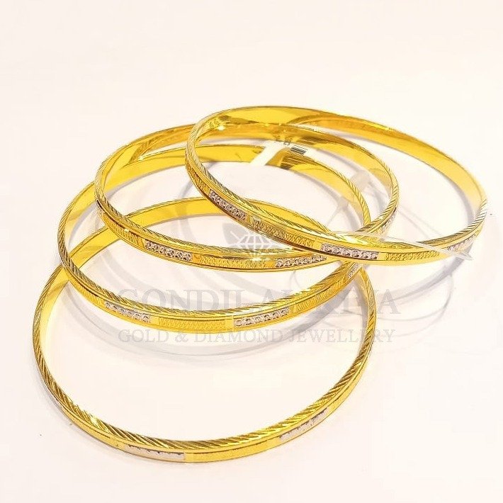 22kt gold bangle gbgh9