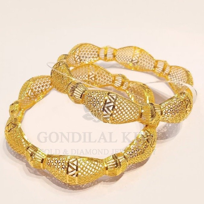 22kt gold bangle gbgh7